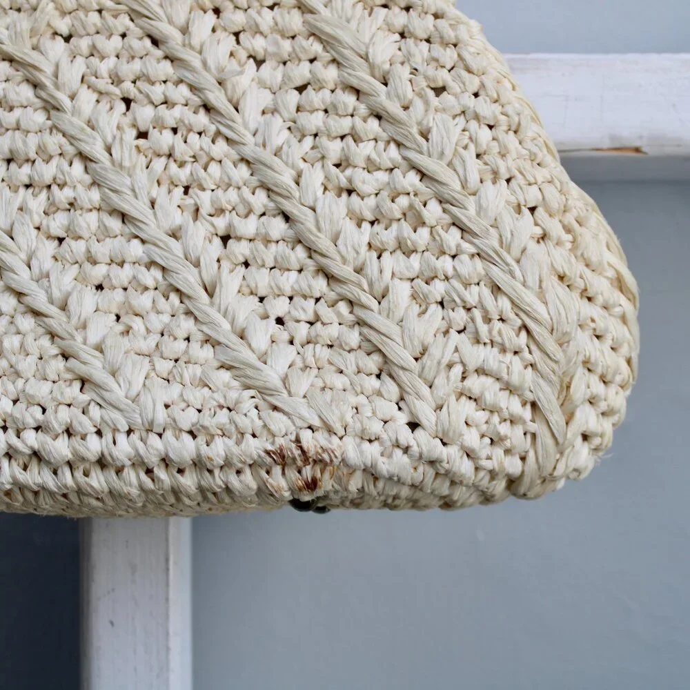 Vintage 50s / 60s Cream Raffia Woven Gold Accent Metal Cocktail Party Handbag - Picture 4 of 6